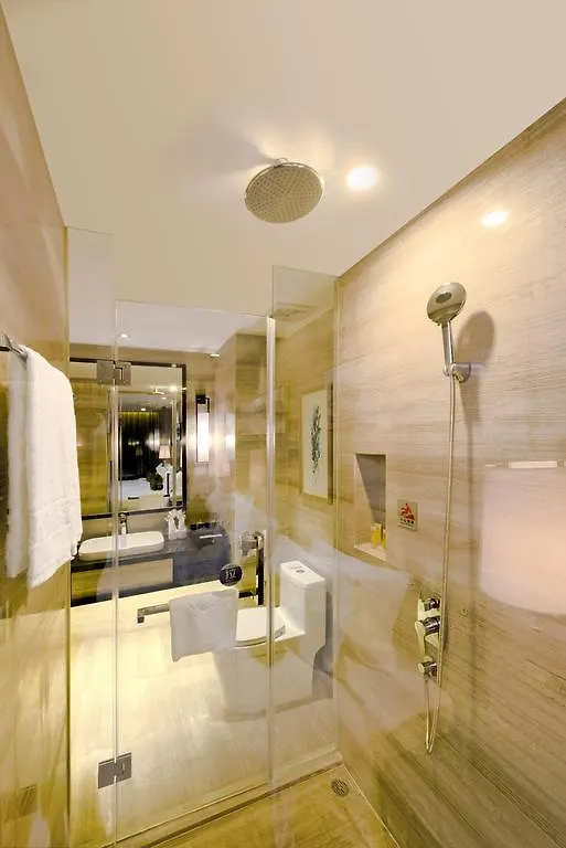 Phoenix Valley Holiday Hotel Zhuhai 3*,  China