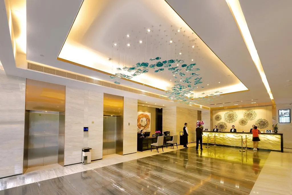 Phoenix Valley Holiday Hotel Zhuhai 3*,  China